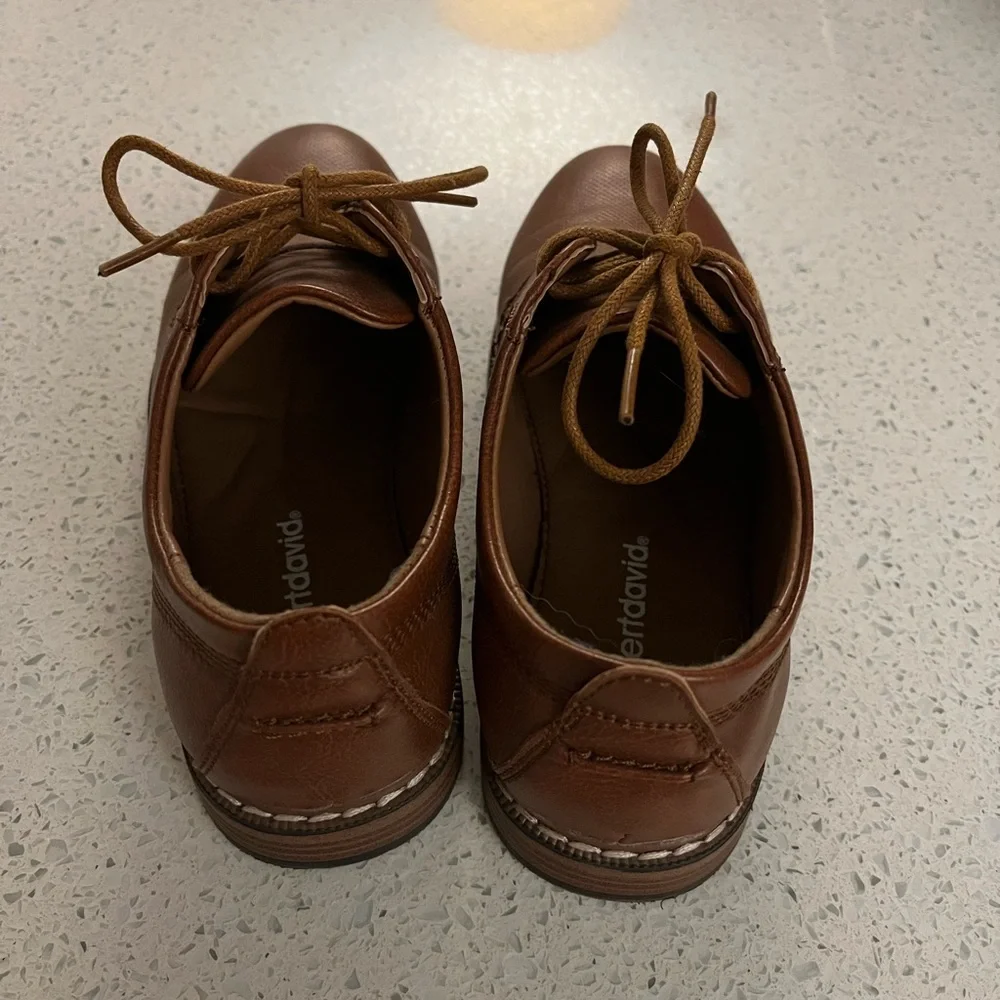 Boys brown dress shoes sz 2